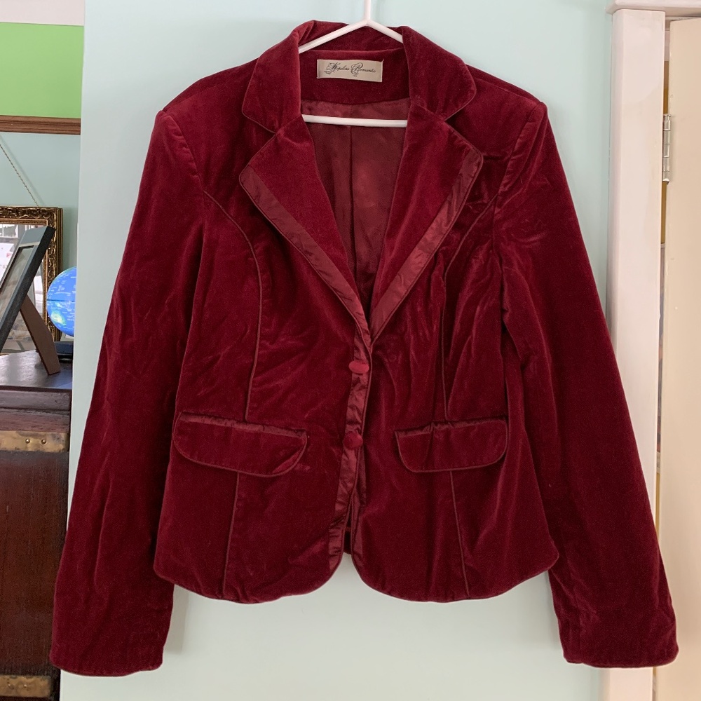 Hopeless Romantic Mulberry coloured velour jacket/blazer, size L